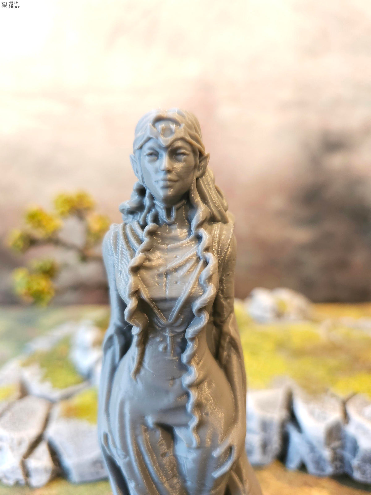 ELVEN CONSTRUCTIONS - LADY STATUE image 3
