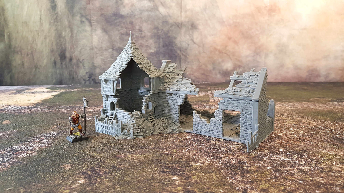 PIGSTY & CHICKEN COOP image 0