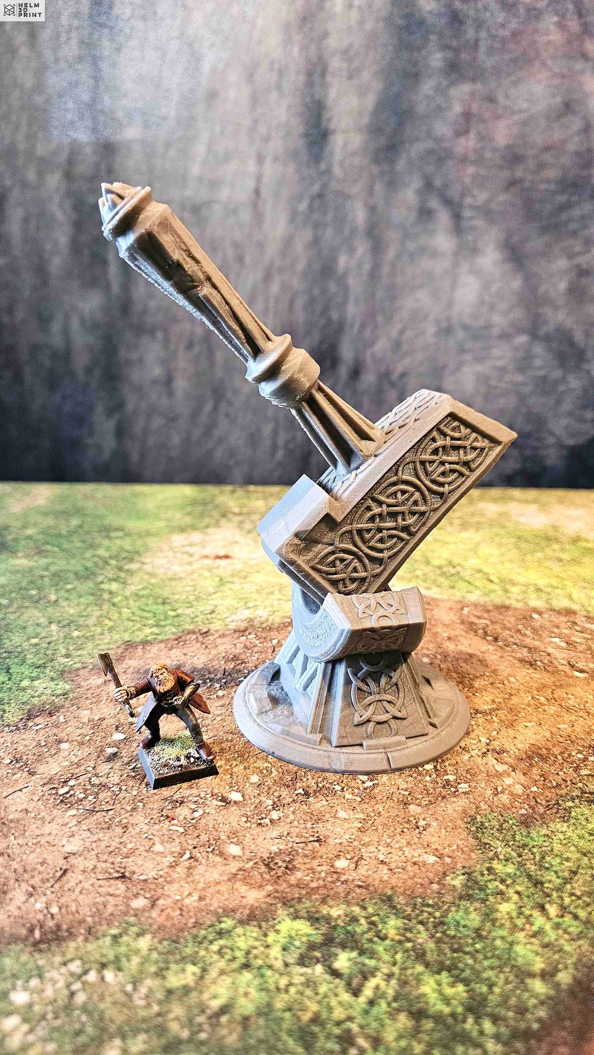 DWARVEN - HAMMER ALTAR (17cm) image 0